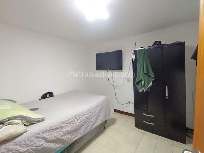 Casa de 4 alcobas en venta en Florencia, Medellín, 126 m² · foto 8 de 19