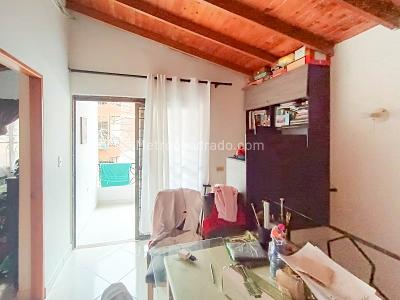 Casa de 2 alcobas en venta en Boyaca Las Brisas, Medellín, 69 m² · foto 4 de 11