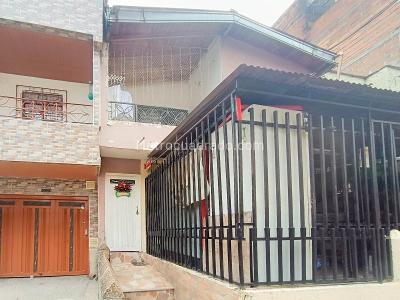 Casa de 2 alcobas en venta en Boyaca Las Brisas, Medellín, 69 m² · foto 9 de 11