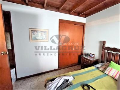 Casa de 4 alcobas en venta en La Castellana, Medellín, 241 m² · foto 11 de 20