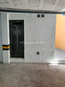 Apartamento de 3 alcobas en venta en Laureles, Medellín, 145 m² · foto 8 de 9