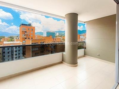 Apartamento de 3 alcobas en venta en Laureles, Medellín, 104 m² · foto 3 de 20