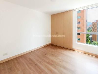 Apartamento de 3 alcobas en venta en Laureles, Medellín, 104 m² · foto 7 de 20