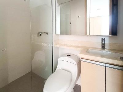 Apartamento de 3 alcobas en venta en Laureles, Medellín, 104 m² · foto 13 de 20