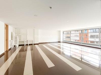 Apartamento de 3 alcobas en venta en Laureles, Medellín, 104 m² · foto 20 de 20