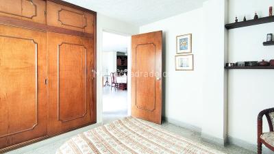 Apartamento de 3 alcobas en venta en Laureles, Medellín, 153 m² · foto 6 de 19