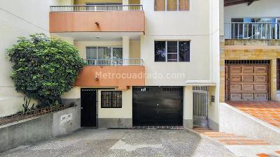 Apartamento de 3 alcobas en venta en Laureles, Medellín, 153 m² · foto 19 de 19