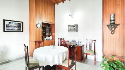 Apartamento de 3 alcobas en venta en Laureles, Medellín, 153 m² · foto 3 de 20
