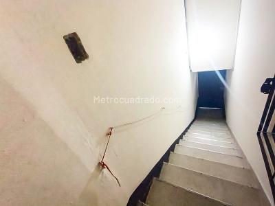 Casa de 4 alcobas en venta en Laureles, Medellín, 365 m² · foto 8 de 9
