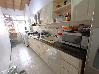 Apartamento en venta en Simon Bolivar, Medellín · foto 3 de 14