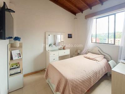 Apartamento en venta en San Javier, Medellín · foto 4 de 15