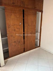 Casa de 5 alcobas en venta en Las Palmas, Medellín, 409 m² · foto 5 de 20