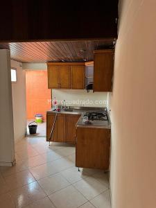 Casa de 5 alcobas en venta en Las Palmas, Medellín, 409 m² · foto 13 de 20