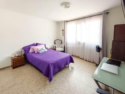 Apartamento en venta en La America, Medellín · foto 6 de 15