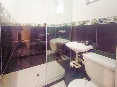 Apartamento de 2 alcobas en venta en Laureles, Medellín, 130 m² · foto 8 de 11