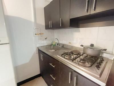 Apartamento de 1 alcoba en venta en La America, Medellín, 38 m² · foto 2 de 8