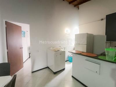 Apartamento de 1 alcoba en venta en La America, Medellín, 38 m² · foto 5 de 8