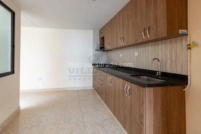 Casa de 3 alcobas en venta en La America, Medellín, 144 m² · foto 3 de 20