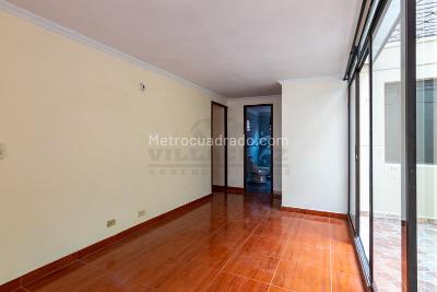 Casa de 3 alcobas en venta en La America, Medellín, 144 m² · foto 14 de 20