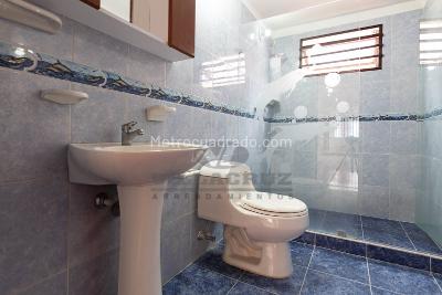 Casa de 3 alcobas en venta en La America, Medellín, 144 m² · foto 18 de 20