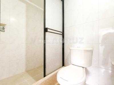 Apartamento de 3 alcobas en venta en America Niza, Medellín, 76 m² · foto 16 de 19