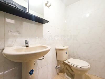 Apartamento de 3 alcobas en venta en America Niza, Medellín, 76 m² · foto 17 de 19
