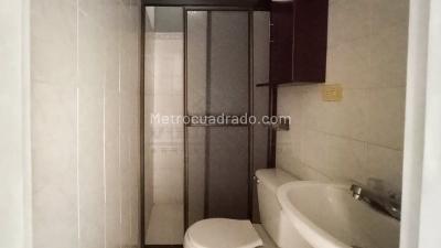 Casa de 4 alcobas en venta en San Javier, Medellín, 169 m² · foto 11 de 13