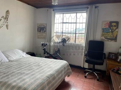 Apartamento en venta en Buenos Aires, Medellín · foto 5 de 10
