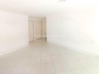 Apartamento de 4 alcobas en venta en Carlos E Restrepo, Medellín, 118 m² · foto 3 de 11