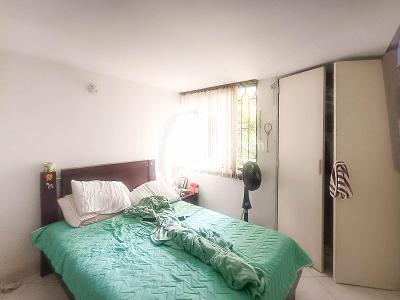 Apartamento de 4 alcobas en venta en Carlos E Restrepo, Medellín, 118 m² · foto 7 de 11