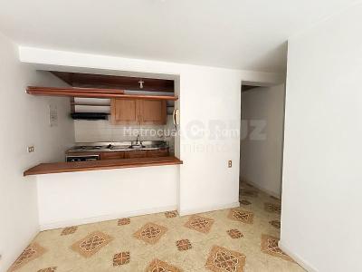 Apartamento en venta en Centro, Medellín · foto 2 de 11