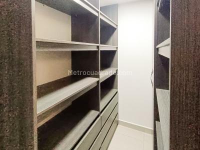 Apartamento de 3 alcobas en venta en Bello, Bello, 80 m² · foto 10 de 14