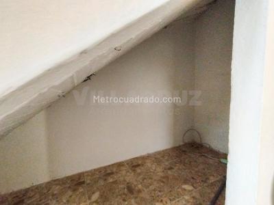 Apartamento de 2 alcobas en venta en Villa Hermosa, Medellín, 67 m² · foto 7 de 14