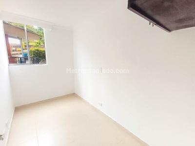 Apartamento en venta en Robledo, Medellín · foto 8 de 11