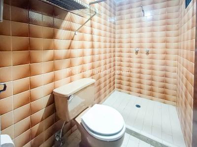 Casa de 4 alcobas en venta en Manrique, Medellín, 131 m² · foto 16 de 20