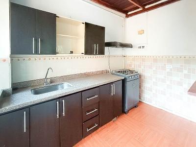 Apartamento en venta en Robledo, Medellín · foto 3 de 16