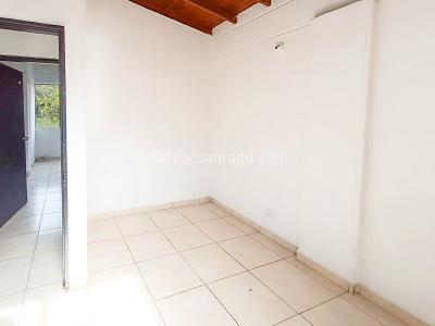 Apartamento en venta en Robledo, Medellín · foto 7 de 16