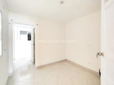 Casa de 4 alcobas en venta en Campo Valdes, Medellín, 140 m² · foto 6 de 20