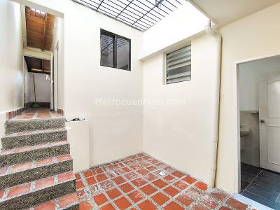 Casa de 4 alcobas en venta en Campo Valdes, Medellín, 140 m² · foto 15 de 20