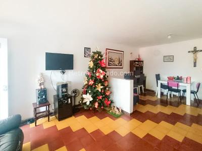 Apartamento en venta en Campo Valdes, Medellín · foto 2 de 17