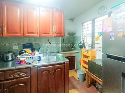 Apartamento en venta en Campo Valdes, Medellín · foto 3 de 17