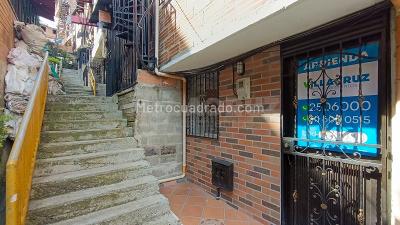 Casa de 3 alcobas en venta en Robledo, Medellín, 67 m² · foto 16 de 16
