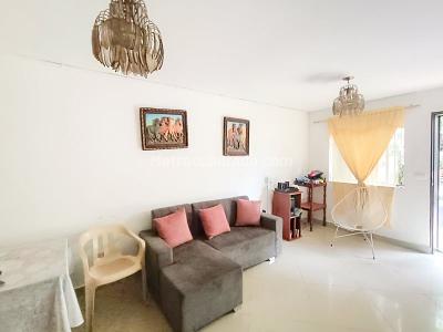 Casa de 2 alcobas en venta en San Javier, Medellín, 128 m² · foto 2 de 11