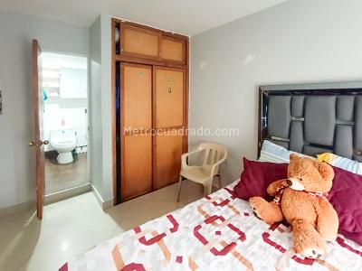 Casa de 2 alcobas en venta en San Javier, Medellín, 128 m² · foto 6 de 11