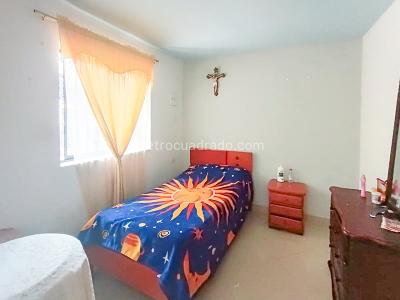 Casa de 2 alcobas en venta en San Javier, Medellín, 128 m² · foto 8 de 11
