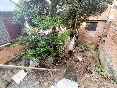 Casa de 2 alcobas en venta en San Javier, Medellín, 128 m² · foto 11 de 11