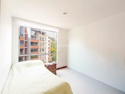 Apartamento en venta en Envigado, Envigado · foto 9 de 16