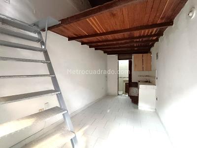 Casa de 3 alcobas en venta en Centro, Medellín, 133 m² · foto 9 de 13