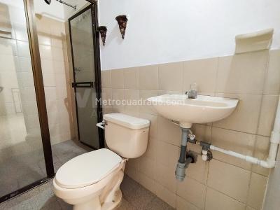 Apartamento en venta en Villa Hermosa, Medellín · foto 16 de 17