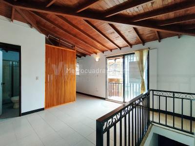 Apartamento en venta en Villa Hermosa, Medellín · foto 4 de 17